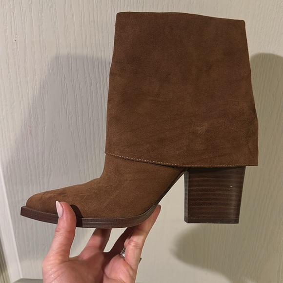 Jessica Simpson Lerra Foldover Bootie - Picture 4 of 4